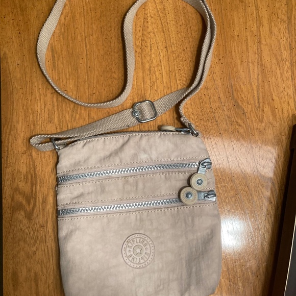 Time to buy a Kipling Cross Body - Picture 2 of 2